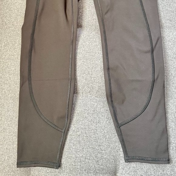 Athleta - Rainier Tight Legging 7/8 - Black - S (NWT) - Picture 5 of 7